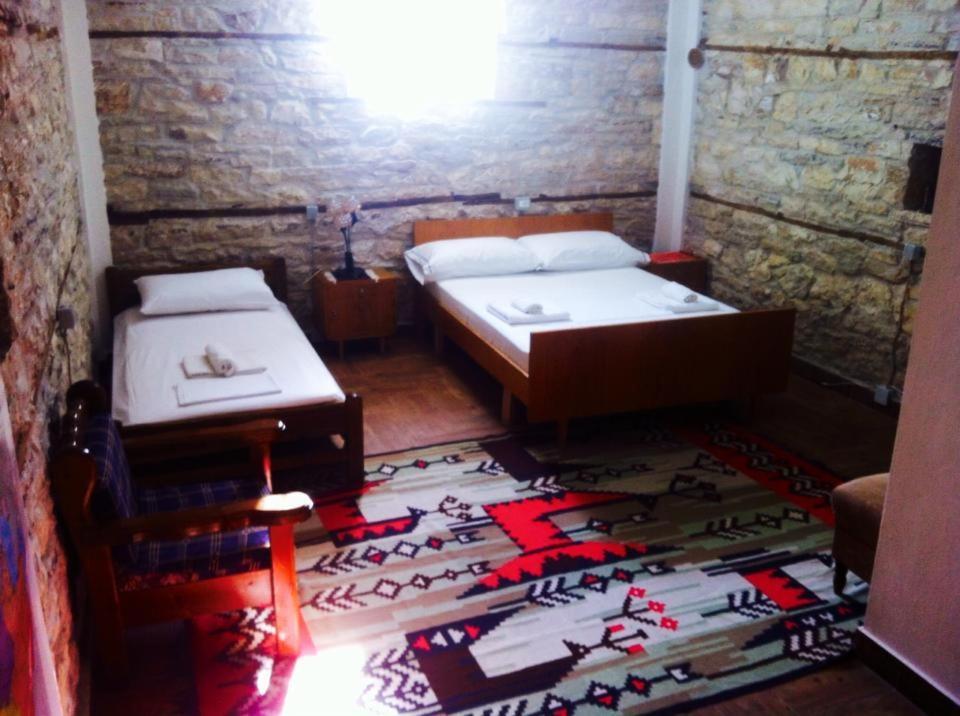 Guesthouse Celo Gjirokastër Exterior foto
